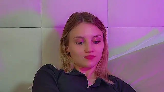 StacyEvances live cam