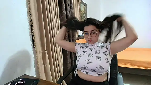 Charlotte_Richardson live cam