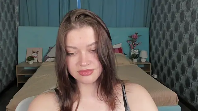 Maya-Mimi live cam