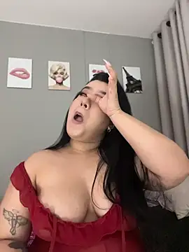 Aliciawhitee webcam