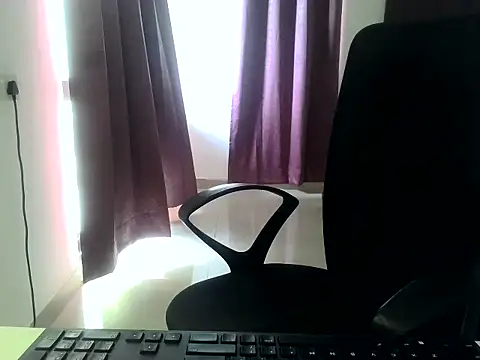 DreamyDesireX webcam