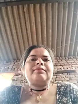HOpooja356l webcam