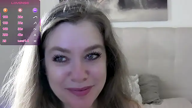 PetersEmily webcam