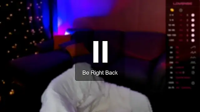 AnyaTaylor_ webcam