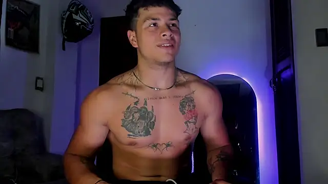Dominic_Biker__ webcam