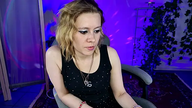 Kumiho_7777 webcam