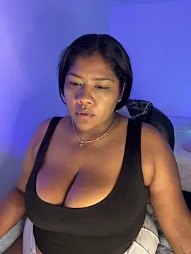 paola091 live cam
