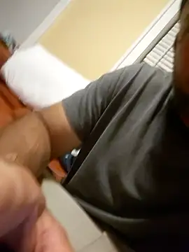 Brucejuce6669 webcam