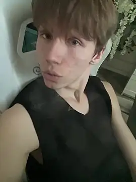 cuMte_boy webcam