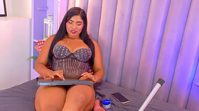 Meganlove__ webcam