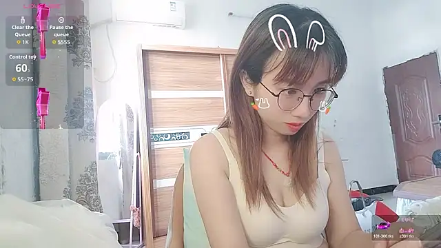 Lili_666 webcam