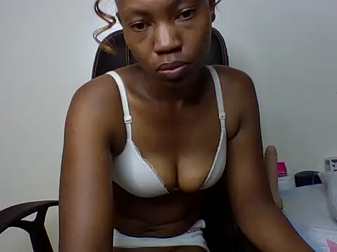 Lovey_daisy15 webcam