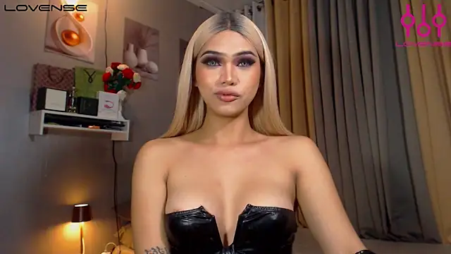 Lexi_ThunderFuck webcam