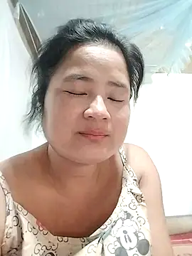 BigAss-69 webcam