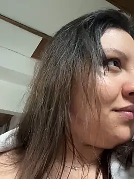 Larissa_Antonella live cam