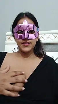 Shivani_hotty live cam