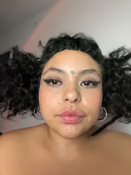 Capitaldoll420 live cam