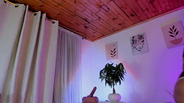 Imlauraa webcam
