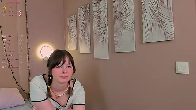 AdeleSilvy webcam