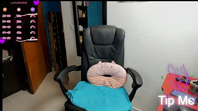 peanut_tangerine webcam