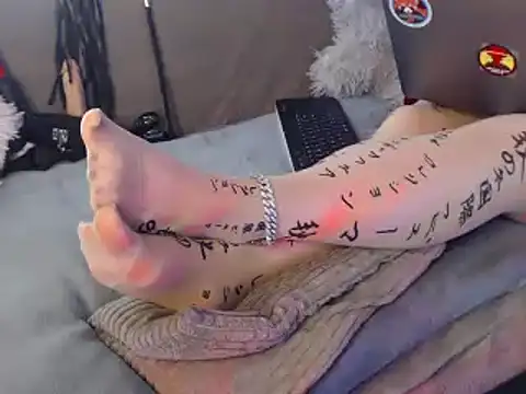 GoddessMonicaAngels webcam