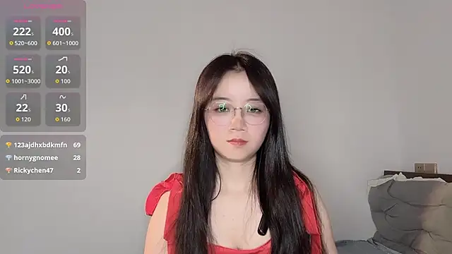 77-Vicky webcam