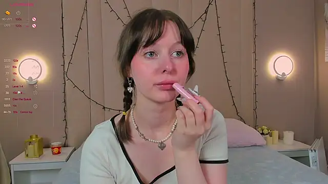 AdeleSilvy webcam
