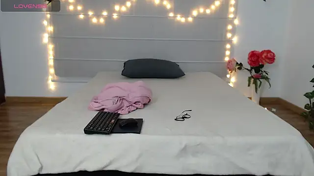 Sarabubbie webcam