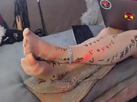 GoddessMonicaAngels webcam