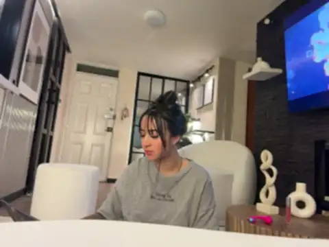 EmmyEvans1 webcam
