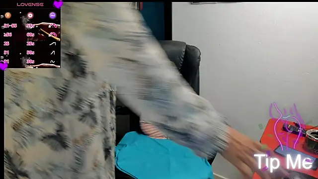 peanut_tangerine webcam