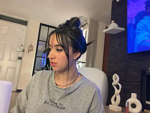 EmmyEvans1 webcam