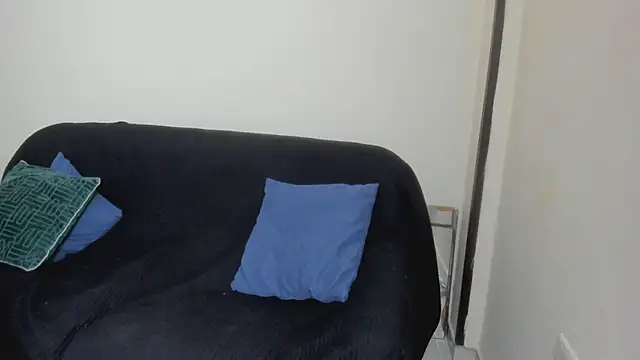 kiraGeiner live cam