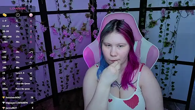 kitsune_little live cam