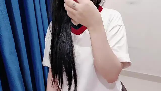 Ari-sweety webcam