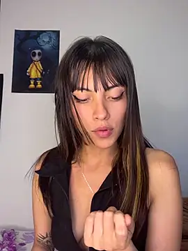 MiaGoth_