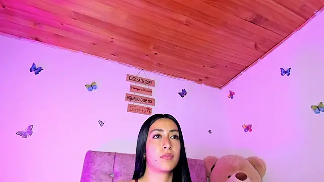 Lia_Roses3x webcam