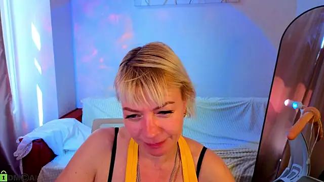 Ann_Annise webcam