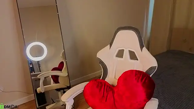 April_Nelson webcam