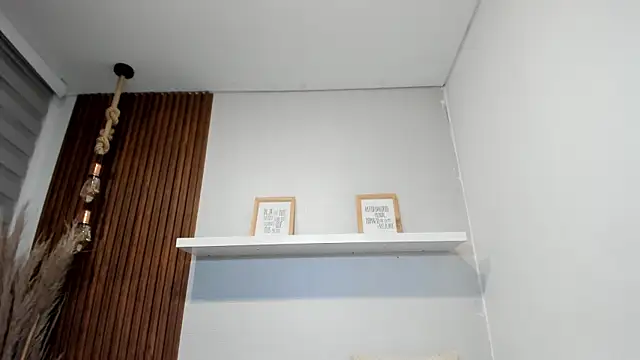 LANA-JONNES webcam