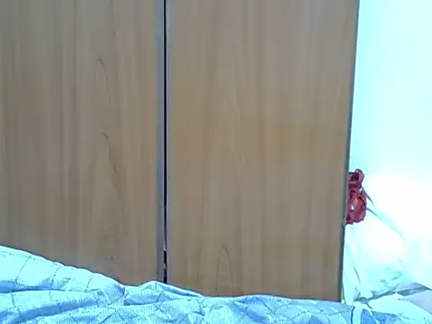 icy_pearl webcam