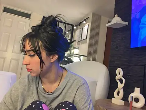 EmmyEvans1 webcam