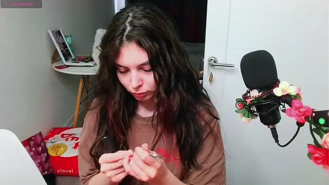 peachyness live cam on StripChat