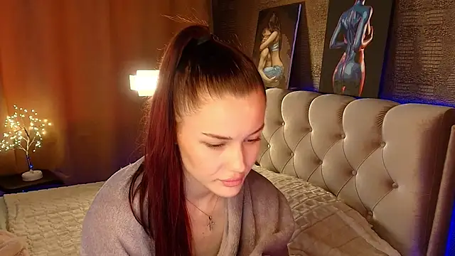 Aria_Mila webcam