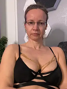 AnnikaRose webcam
