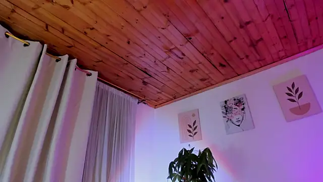 Imlauraa webcam