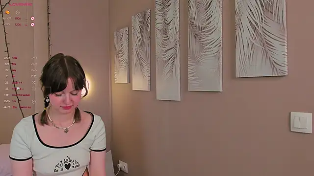 AdeleSilvy webcam