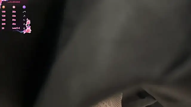 selena_favn live cam