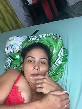 LuzDream live cam on StripChat
