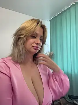Avery_Wilson webcam